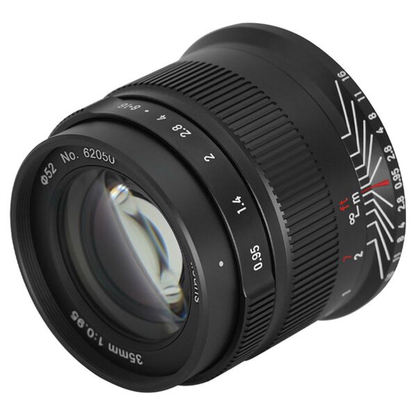 7Artisans 35mm f/0,95  Canon RF-S