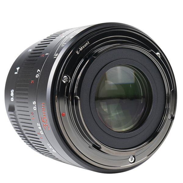 7Artisans 35mm f/0,95  Sony E-Mount