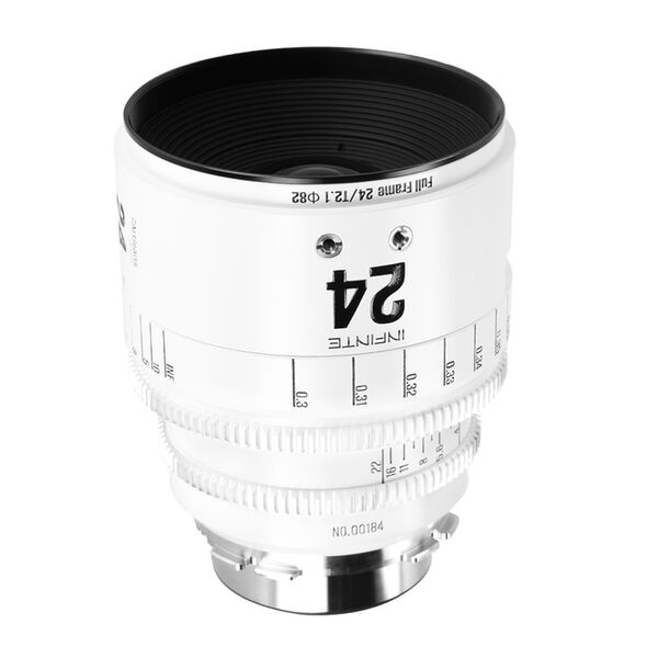 7Artisans Infinte 24mm T2.1  Arri PL weiß