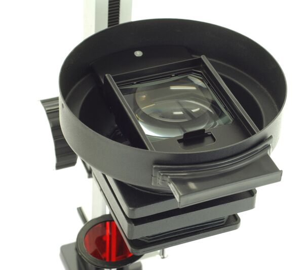 Adox Vergrößerer für Kleinbild und Mittelformat 