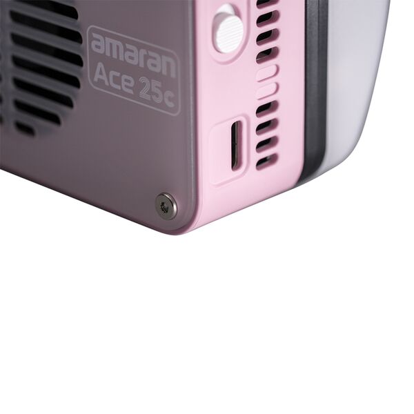 Amaran Ace 25 Kameraleuchte  c RGBWW-LED pink