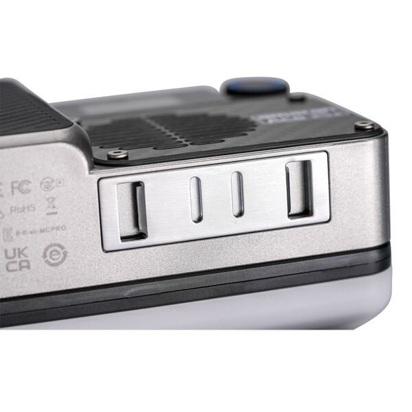 Amaran Ace 25 Kameraleuchte  c RGBWW-LED silber