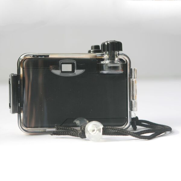 Anton K1, Kleinbildkamera mit Unterwassergehäuse   schwarz
