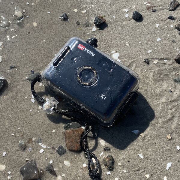Anton K1, Kleinbildkamera mit Unterwassergehäuse   schwarz