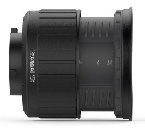 Aputure Fresnel 2x 