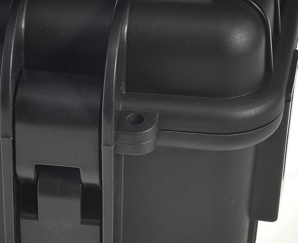 B&W Outdoor.cases Type 6700  schwarz Würfelschaum (SI)