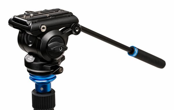 Benro Aero4 Videostativkit A2883F Aluminium inkl. Videoneiger S4Pro 