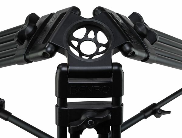 Benro Dual-Tube Videostativkit A673T Aluminium inkl. Videoneiger S8Pro 