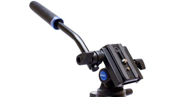 Benro Slim Video kit mit S2 short handle head 
