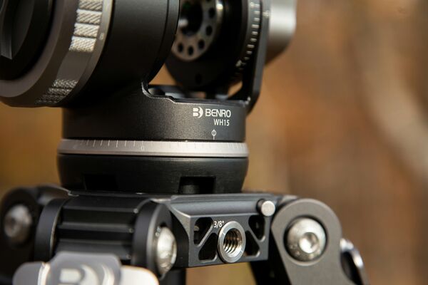 Benro Stativ Mammoth Carbon inkl. Stativkopf 