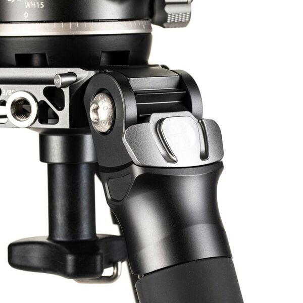 Benro Stativ Mammoth Carbon inkl. Stativkopf 