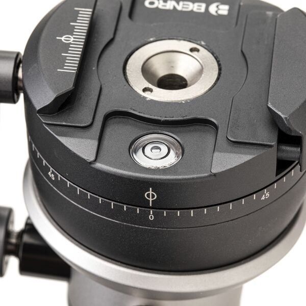 Benro SUPADUPA PRO Einbeinstativ mit konischem Standfuß  drehbar