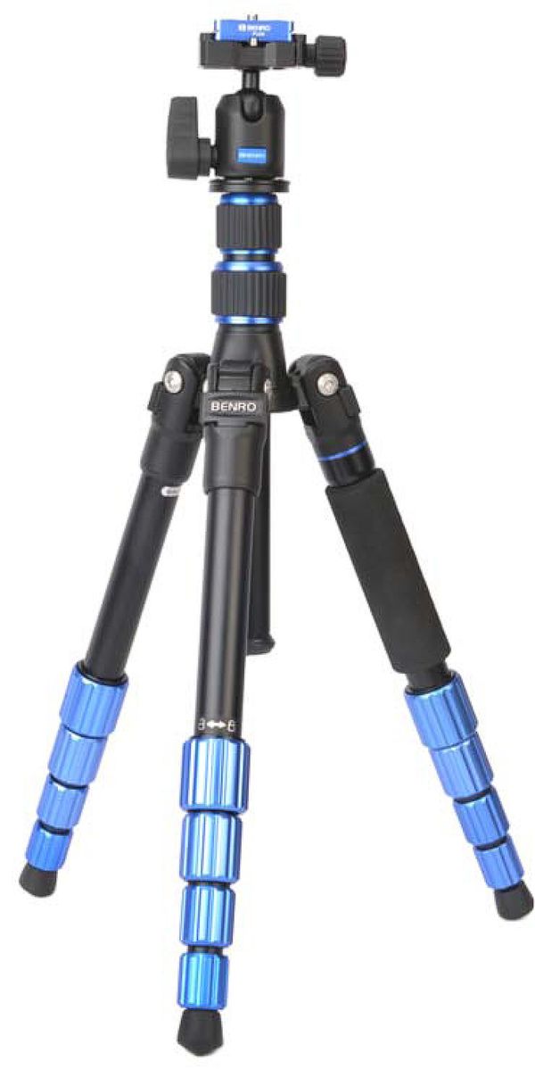 Benro Travel Slim tripod mit N00 Kopf  Carbon