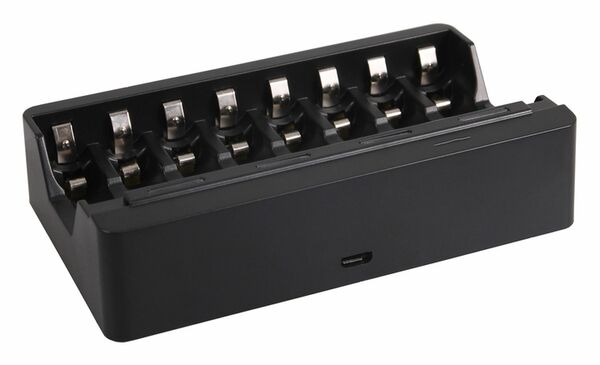 Berenstargh Charger 8pcs AA-1000mA/AAA-500mA, 1.2V, DC5V/2A 