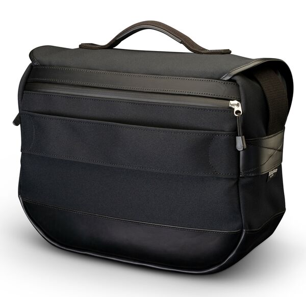 Billingham Eventer MKII  Black Fibrenyte / Black