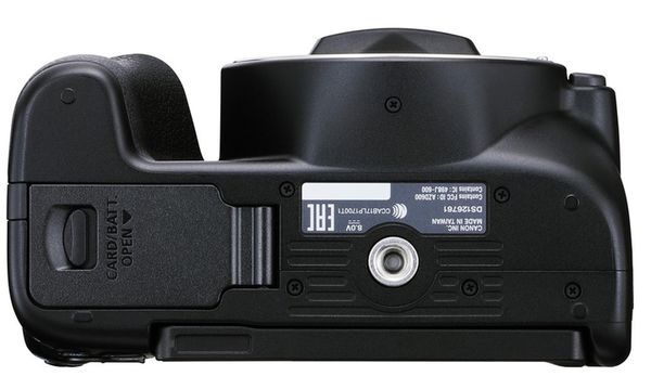 Canon EOS 250D + EF-S 18-55 IS STM + 1,8/50 STM Kit 