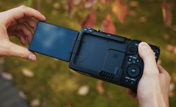 Canon EOS C50 Camcorder 