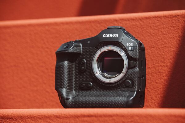Canon EOS R1 Gehäuse 
