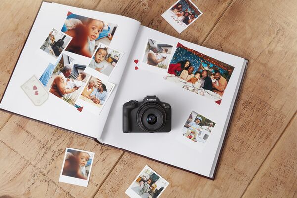 Canon EOS R100 + RF-S 18-45mm IS STM 