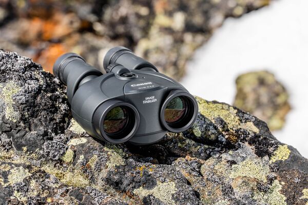 Canon Fernglas 10x30 IS II 