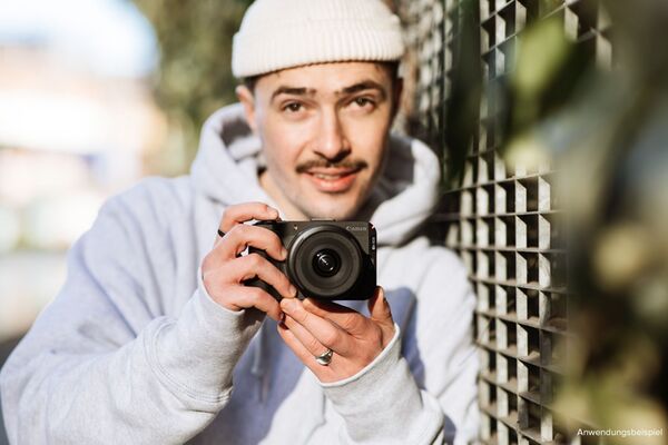 Canon EOS R50 V Gehäuse 