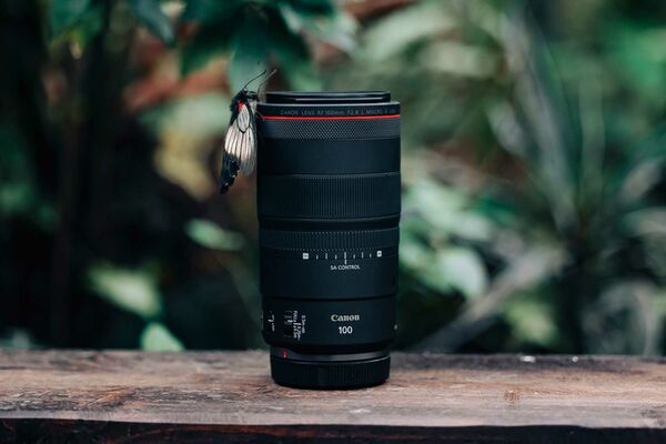 Canon RF 100mm f/2,8 L MACRO IS USM  Canon RF