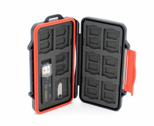 Caruba Multi Kartenetui MCC 8 Inkl. USB 3.0 Kartenleser!  MCC 8 Inkl. USB 3.0 Kartenleser