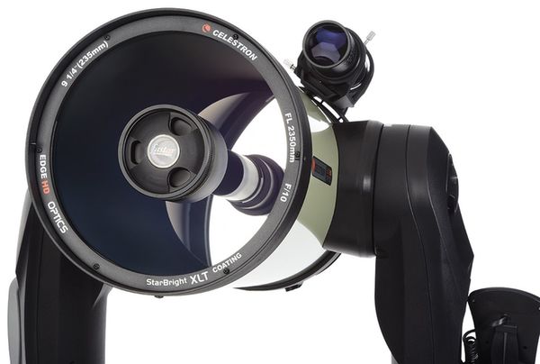 Celestron CPC Deluxe 925 HD 