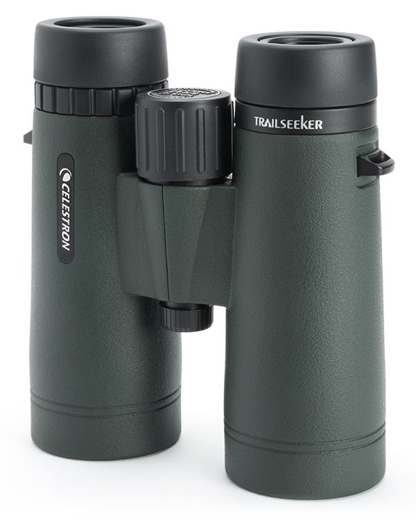 Celestron TrailSeeker 8x42 