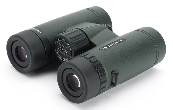 Celestron TrailSeeker 10x32 