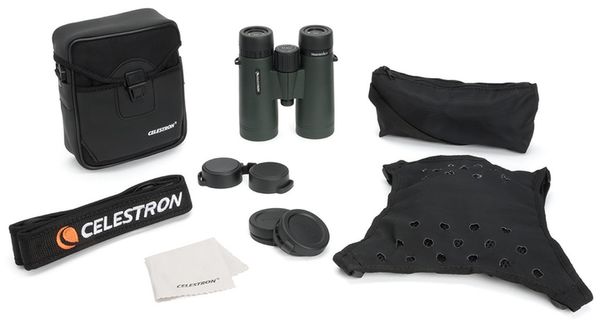 Celestron TrailSeeker 10x42 