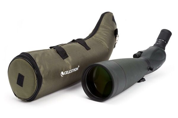 Celestron Trailseeker Spektiv 22-67x100, 45° 