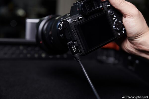 COBRAUNION USB-C Tether Kabel - 5M 10G  Gerade - 90° abgewinkelt schwarz