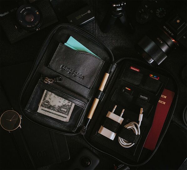 Compagnon folio 7  black