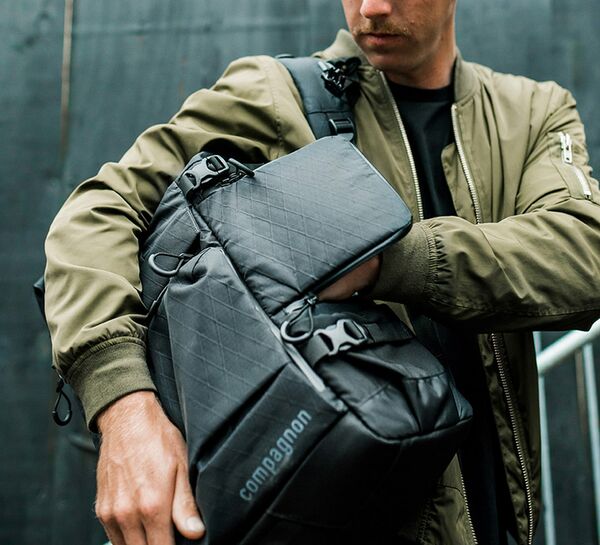 Compagnon Rucksack Element backpack  volcano black 30L