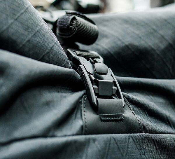 Compagnon Rucksack Element backpack  volcano black 30L