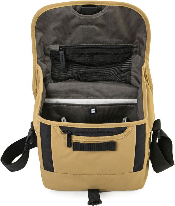 Crumpler Sling 3800  camel