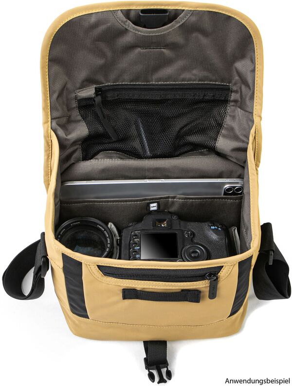 Crumpler Sling 3800  camel