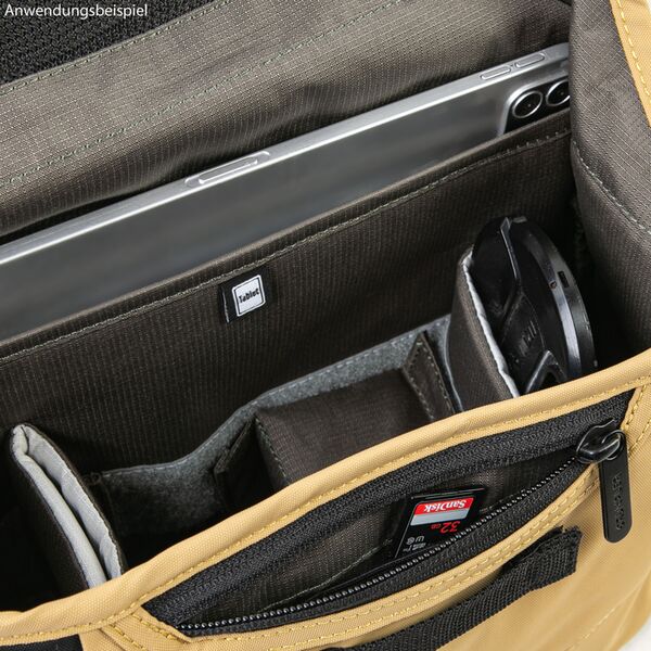 Crumpler Sling 3800  camel