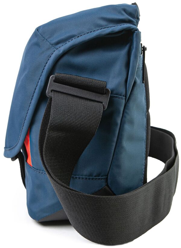Crumpler Sling 3800  navy