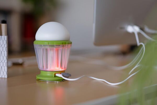 Dörr LED Solar Campinglampe Anti-Moskito  neongrün