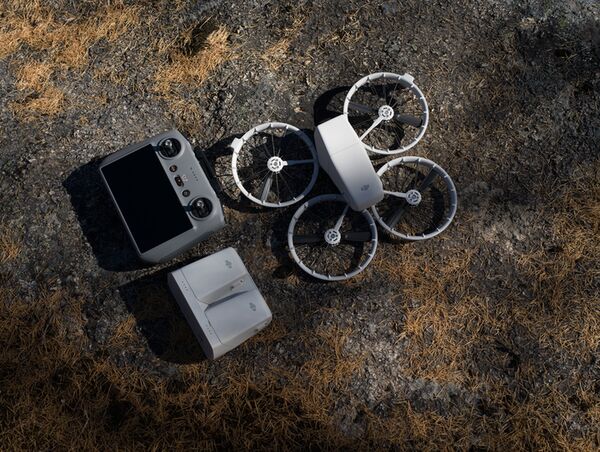 DJI Flip  Fly More Combo & DJI RC 2