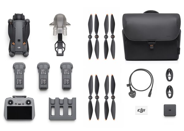 DJI Mavic 4 Pro  Fly More Combo & DJI RC2