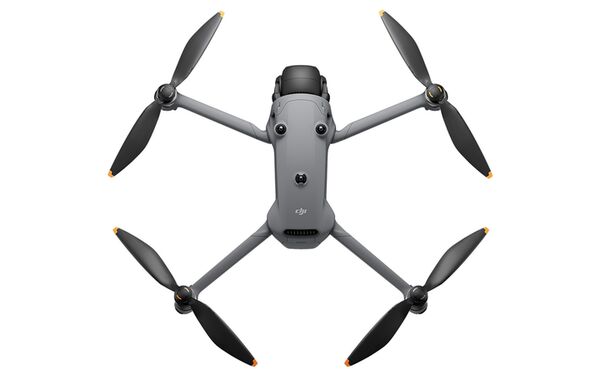 DJI Mavic 4 Pro  Fly More Combo & DJI RC2