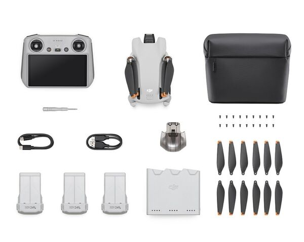 DJI Mini 3  Fly More Combo & DJI RC