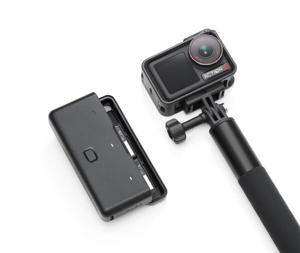 DJI Osmo Action 5 Pro  Adventure Combo