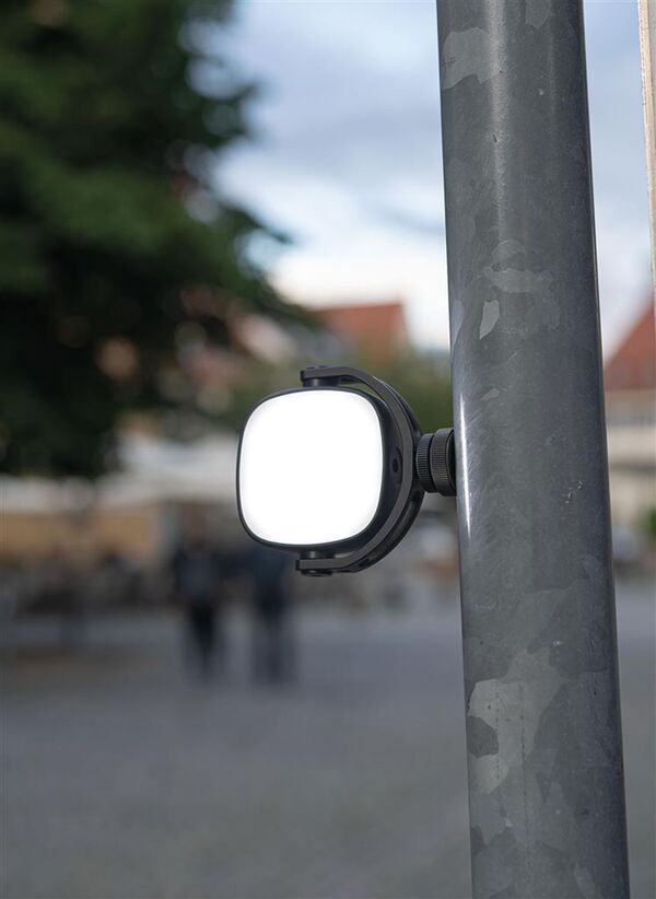 Dörr MVL-77 LED Videolicht USB-C Anschluss 