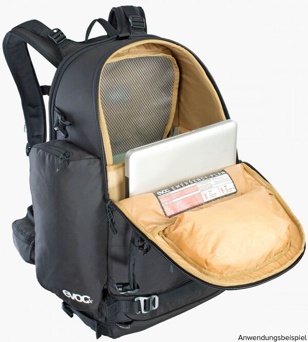 EVOC Rucksack CP  schwarz 26L