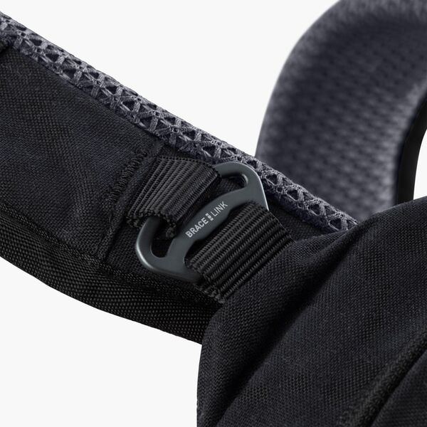 EVOC STAGE CAPTURE 16  black