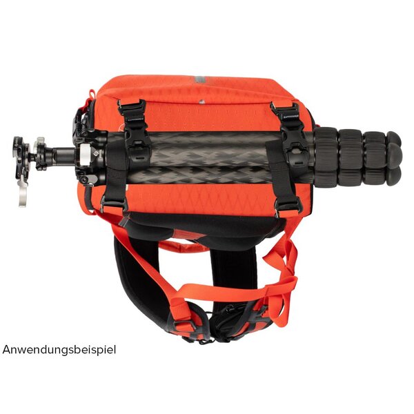 F-stop Guru 4 Air 24 Liter Backpack  Magma Male Torso